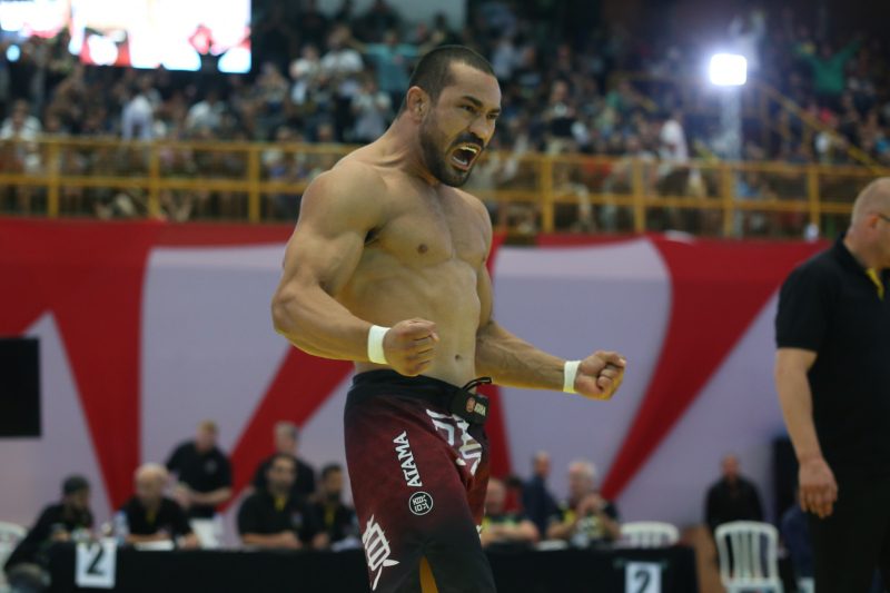 Campeão do ADCC, Davi Ramos aposta em seu jogo versátil para vencer Mica Galvão no BJJ Stars 13