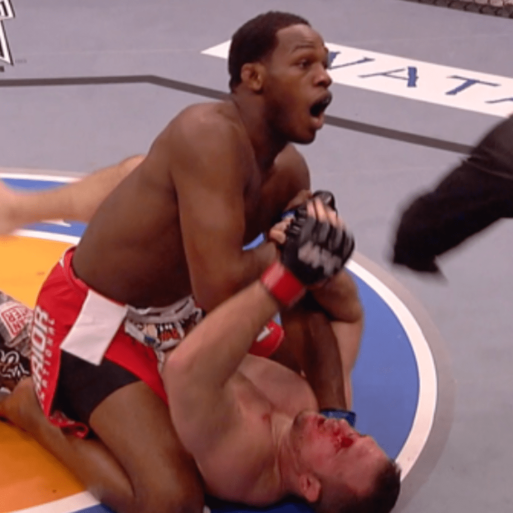 Momento Bravo explica mudanças recentes nas regras do MMA