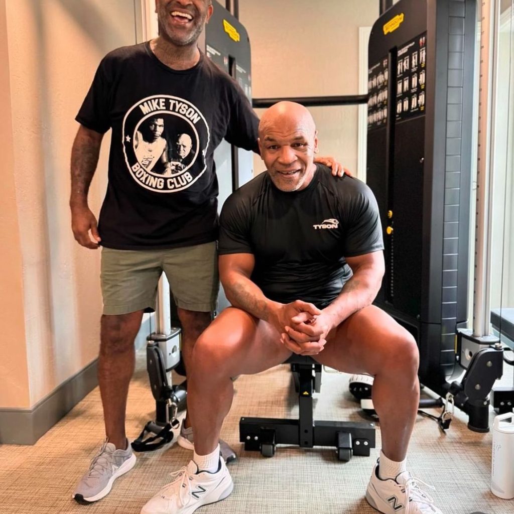 Rafael Cordeiro traz bastidores dos sete meses de preparação de Mike Tyson para a luta contra Jake Paul