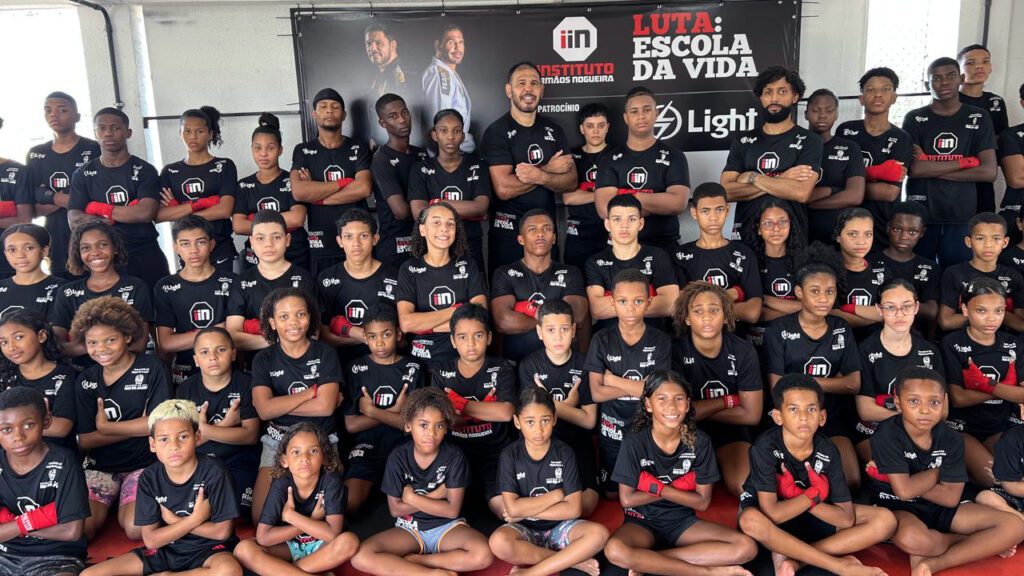 Minotouro lidera palestra sobre responsabilidade e disciplina no Instituto Irmãos Nogueira