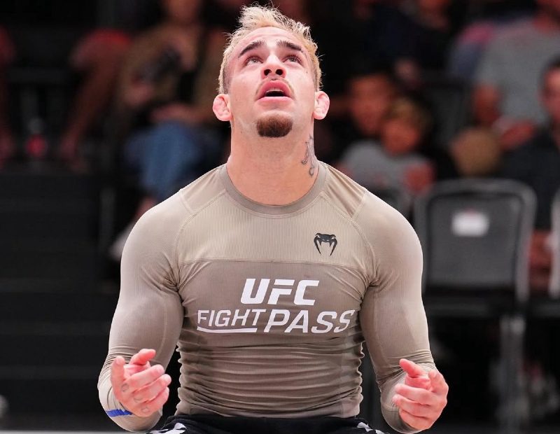 João Assonitis finaliza Danny Maira e brilha em sua estreia no UFC Fight Pass Invitational em Las Vegas
