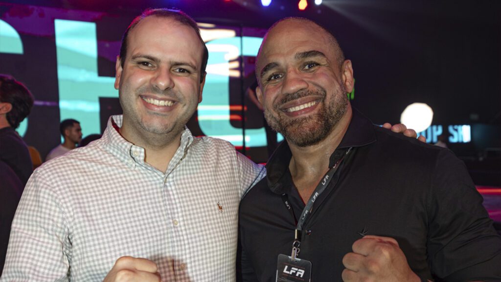 LFA anuncia card da edição 212