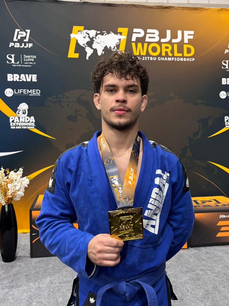 Jiu-jitsu: Brasileiro Maximus Ferraz projeta sequência internacional após bons resultados