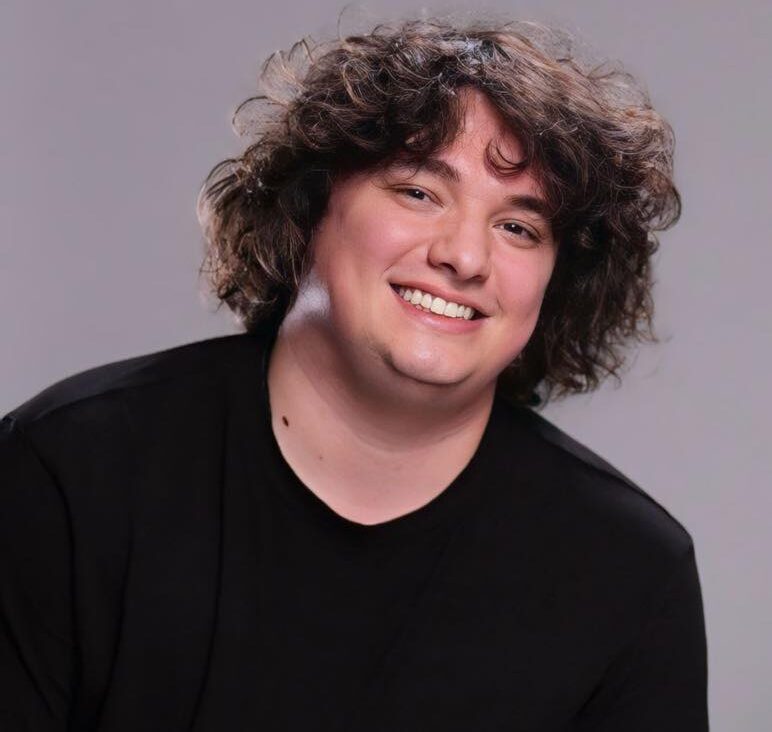 Lucas Lutkus fala de seus 18 atletas no UFC e corrida de Prates pelo cinturão